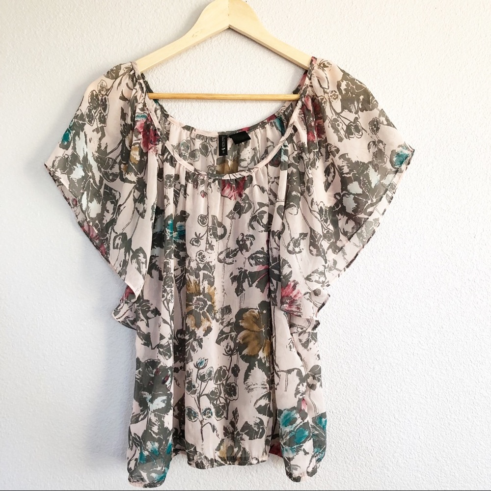 Full Tilt Blush Pink Floral Design Top Sz Small